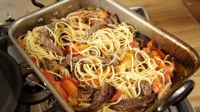 Špagete sa pečenim bolonjezom